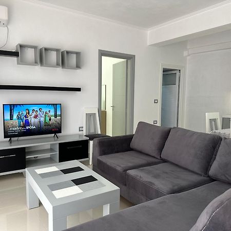Elisabeth Apartments Sarandë Exterior foto