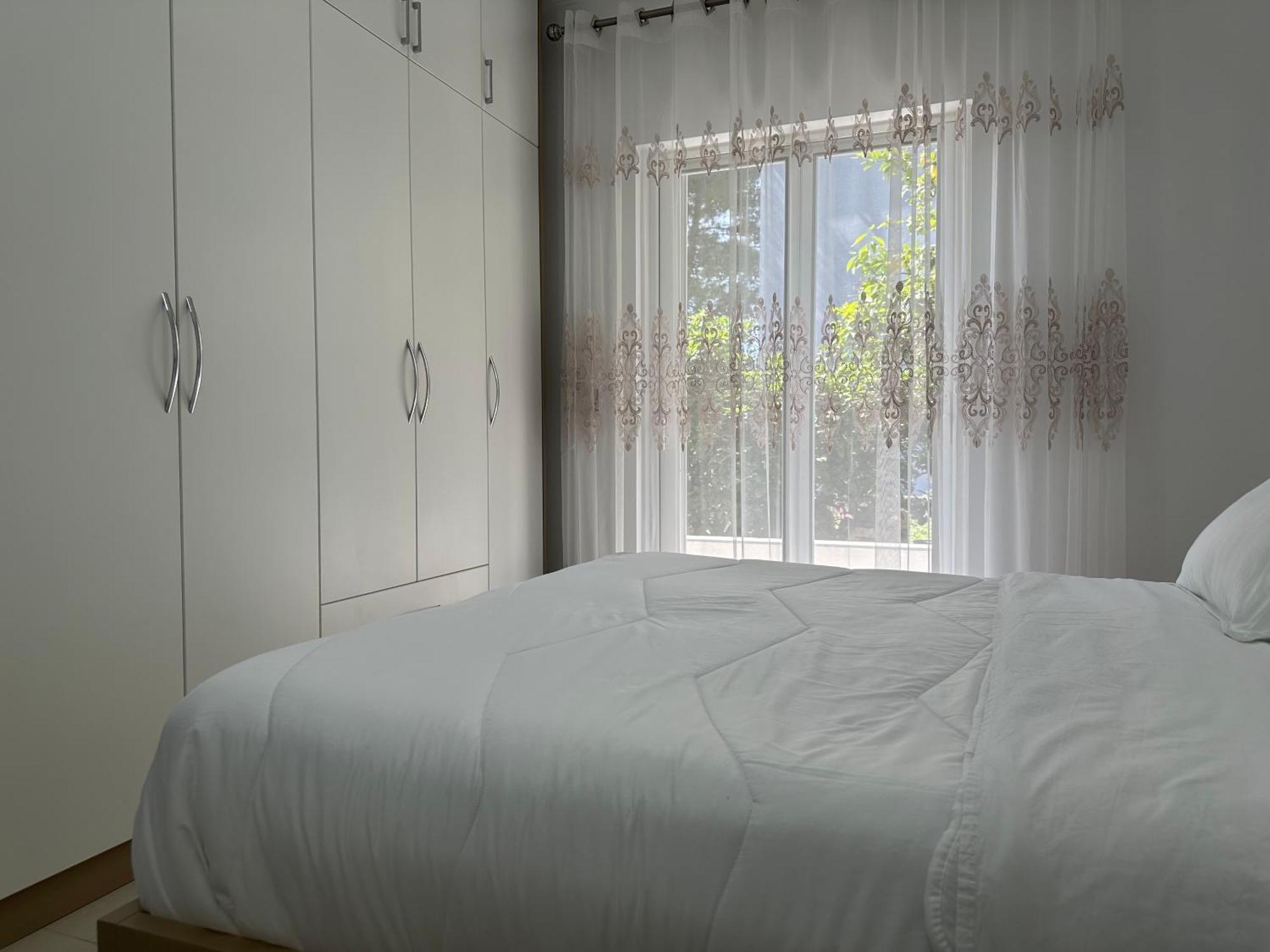 Elisabeth Apartments Sarandë Exterior foto